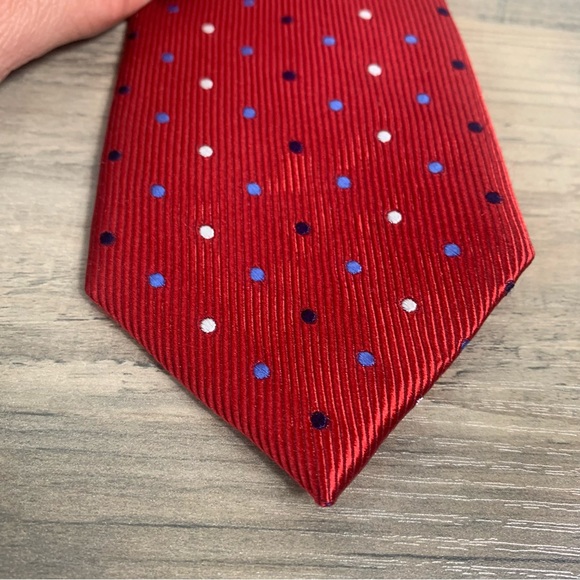 Jos A. Bank 100% Silk Traveler Stain Resistant Collection Bundle of ties - Picture 16 of 16